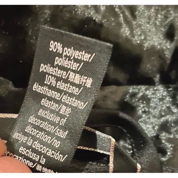 Victoria’s Secret Crushed Velvet Kimono - Picture 8 of 8